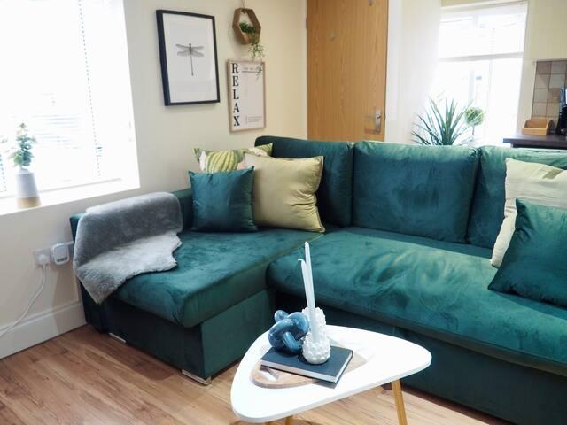 Spacious 1BR Flat Near O2 Oxford by Guestincase4